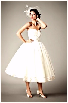 Muzikale Familievoorsteling Alice In Wonderland 391 Best Retro 1950s Wedding Ideas Images On Pinterest N1di18gyv7 Zudn26kug6