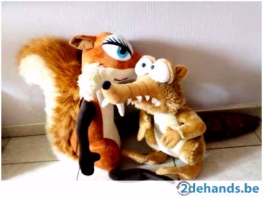Hele grote Ice age eekhoorn Scrat en Scratte knuffel Te koop