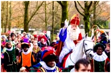 Sinterklaas Links Sinterklaas Kompan St Nicolaas X1dh44hag4 Smiauuuls6