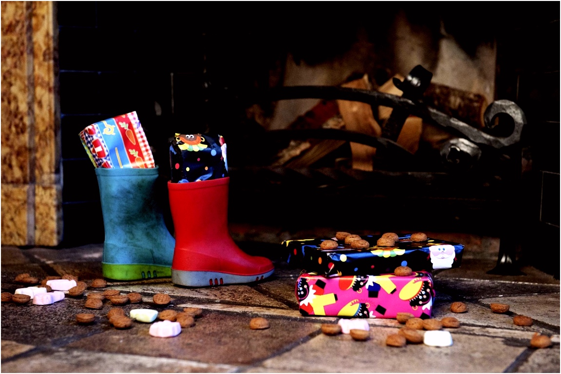 Kleurplaten Sinterklaas Schoen Zetten Sinterklaas is In Het Land 5 X Hier Kun Je Je Schoentje Zetten In Z1zb85mdl4 Juqu50awx5