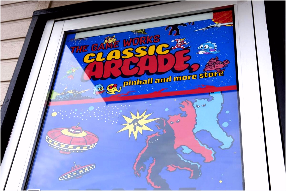 Ready Player e Gaming arcade opens on South Sixth Street