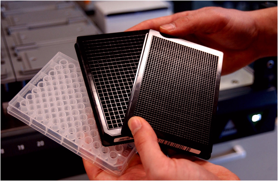 Microplate