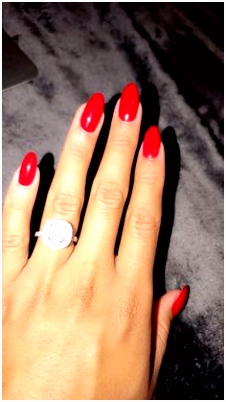 Die 8 besten Bilder von Neon Nagellack